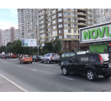 Григоренка пр., 20, магазин Новус, у напрямку Бажана пр.
