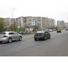 Ревуцького вул., 30/1/вул. Олійника у напрямку вул. Ахматової