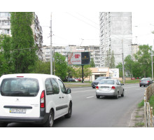 Героїв Дніпра, 9
